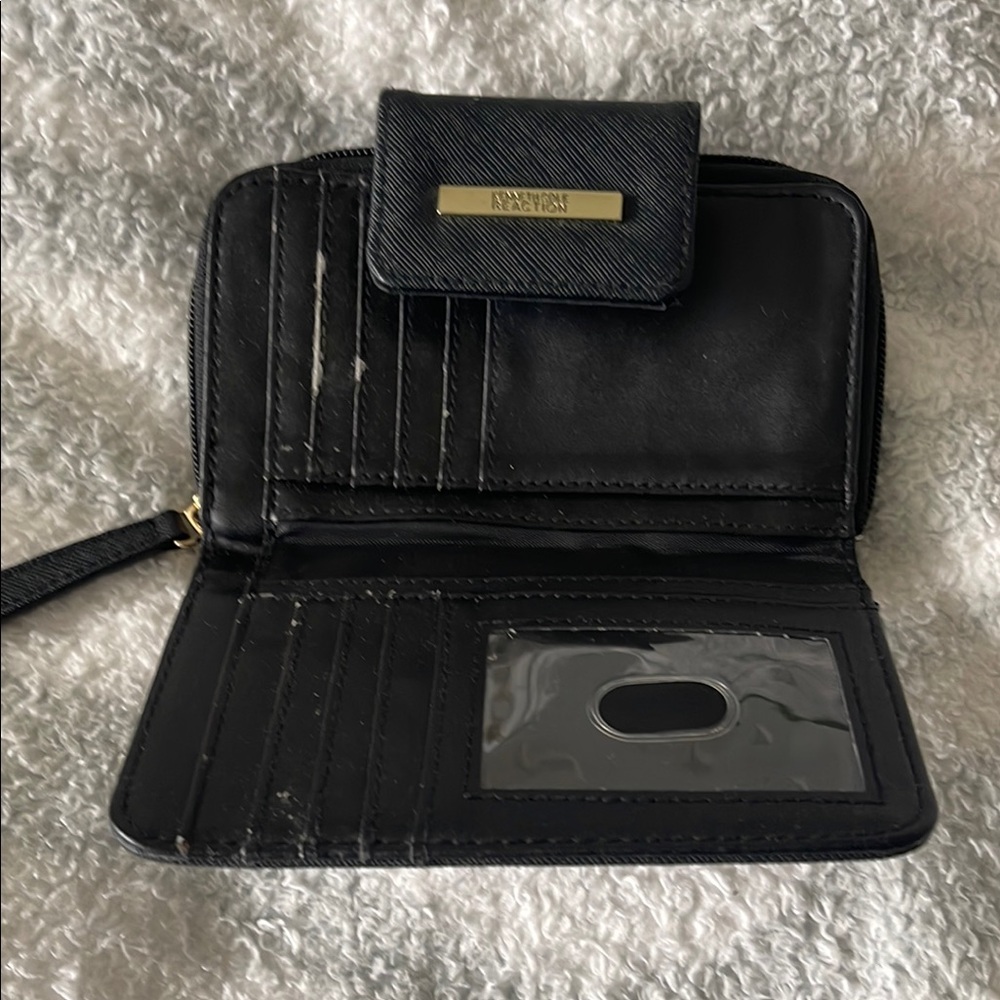 Kenneth Cole wallet